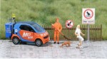 modellfiguren688 Hund, Hundekot und Kotbeseitigungsdienst in 1:87 (Prospekt der Firma Busch 2008)
